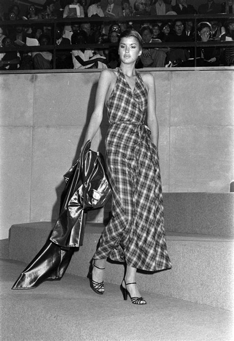 Janice Dickinson Photos: Runway Moments Through 